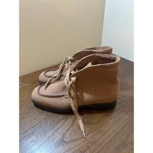 Tod’s Leather Chukka Boots Beige Brown Shoes EU 36 US Wmn 6 Suede Luxury